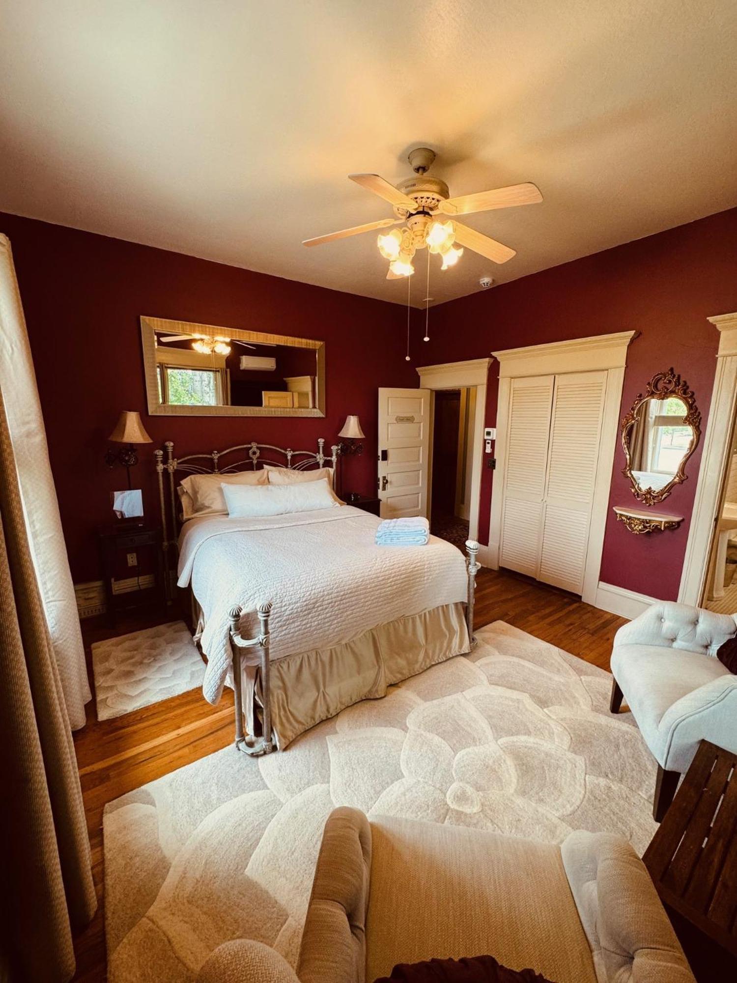 The Gibson Mansion Bed And Breakfast Missoula Eksteriør billede